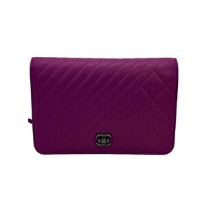 CHANEL Magenta Quilted Lambskin Wallet on Chain Crossbody